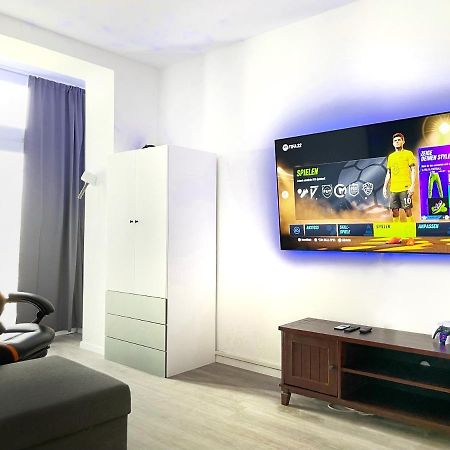Jaybnb - Gaming Apartment Ps5 65 Zoll 4K Tv Wohnung Mit Balkon Ντόρτμουντ Εξωτερικό φωτογραφία